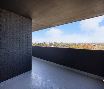 Emerald Towers - Photo 4