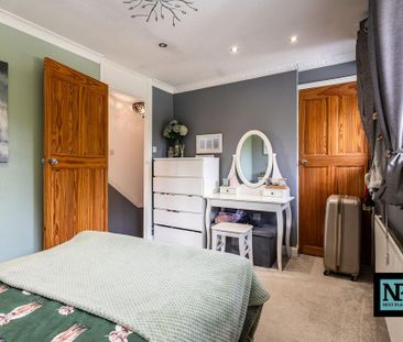 2 bedroom semi-detached house to rent - Photo 4