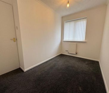 3 bedroom end of terrace house to rent - Photo 6