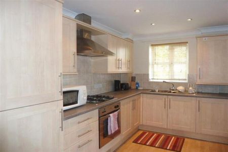 2 bedroom apartment to rent - Photo 5