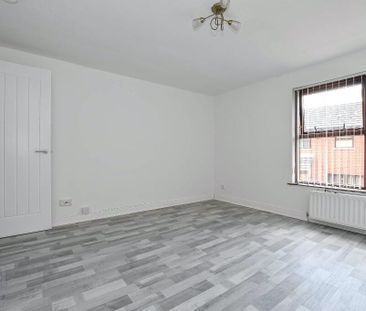 16 Little Georges Street, City Centre, Belfast, BT15 1FY - Photo 2