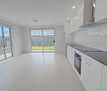 Brand New 2 Bedroom Home in Ravenswood - Photo 4