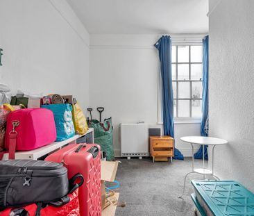 3 bedroom apartment to rent - Photo 6