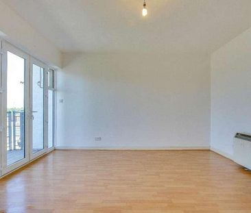 Fishguard Way, North Woolwich, London, E16 - Photo 6