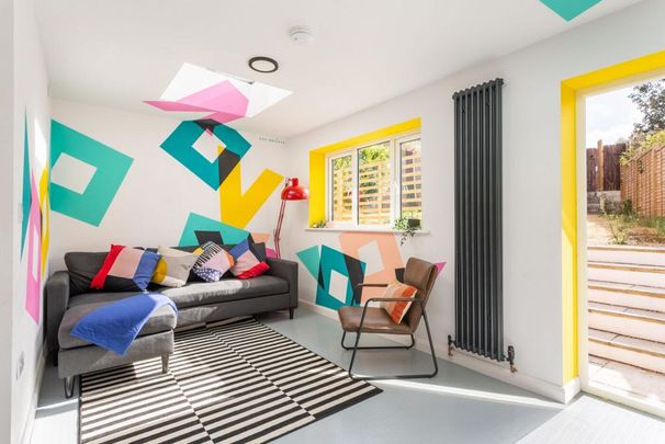 8 bedroom house to rent - Photo 1