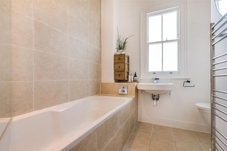 4 bedroom house to rent - Photo 3