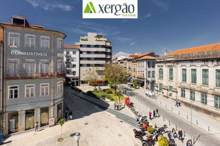 Luxury Apartment for rent in Braga, Portugal - Photo 4