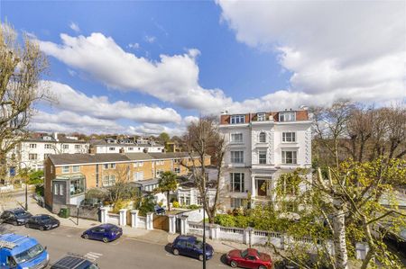 2 bedroom flat in Belsize Park - Photo 2