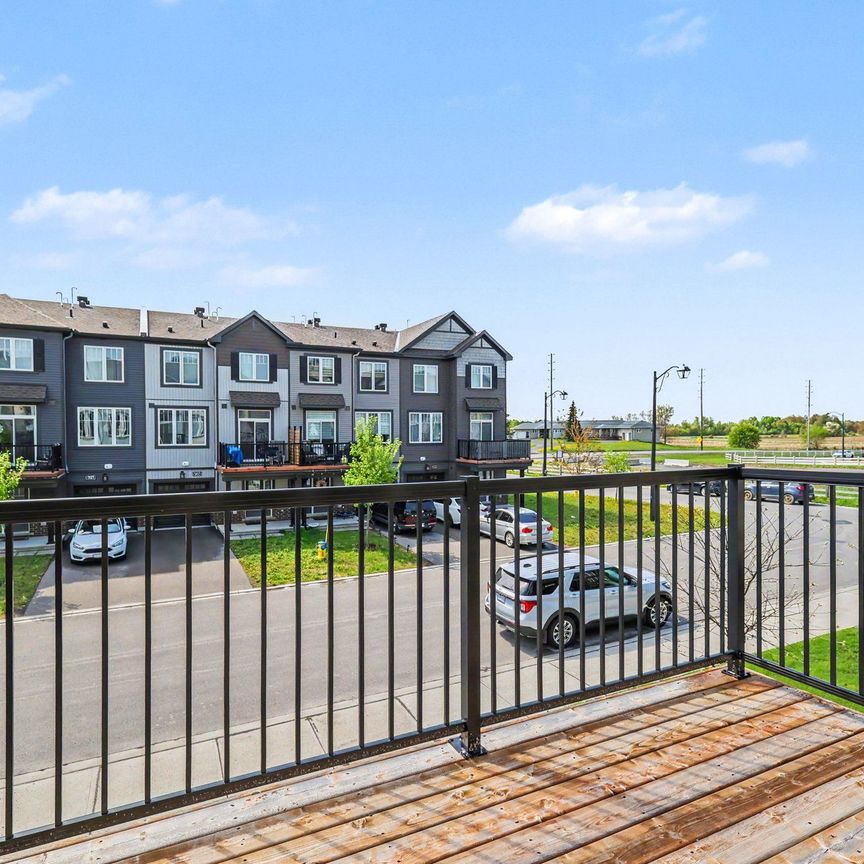 For Lease - 906 Lixnaw Court, Barrhaven, Ontario - Photo 1