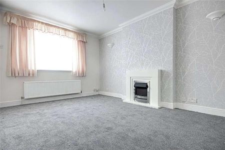 Croft Road, Enfield, EN3 - Photo 3