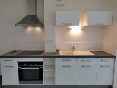 APPARTEMENT AVEC JARDIN+PARKING - Photo 5