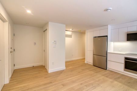 10 Rosemount Avenue - Photo 5