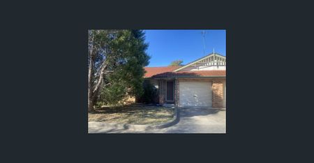 Neat & Tidy Two-Bedroom Villa - Photo 4