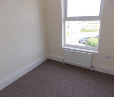 1 bed flat to rent May Street, DE79 - Photo 2