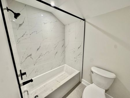 For Lease - 246 Marlborough Street Unit# Unit 3, Brantford, Ontario - Photo 4