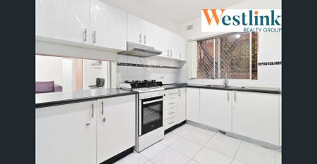 Ground Floor Apartment in a Prime Westmead Location! - Photo 3