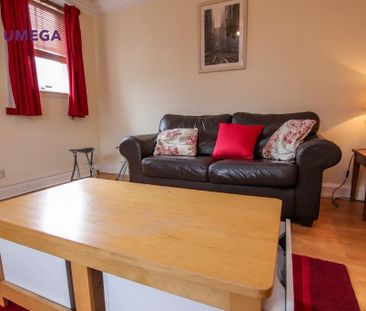 2 bedroom apartment to rent - Photo 3