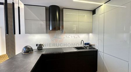 007MW N. Sącz ul. Piłsudskiego, nowoczesne mieszkanie na wynajem, 41,15 m2, IVp, 2 pokoje, balkon, miejsce postojowe. Cena: 2900 zł - Фото 4