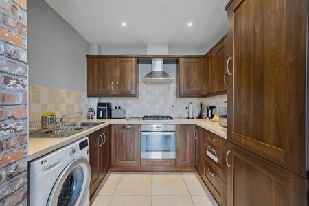 5 Blackrock Square, Newtownabbey, BT36 4NS - Photo 5