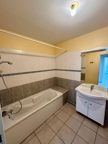 Location appartement 2 pièces 57.2 m² à Vienne (38200) 4 - Photo 2