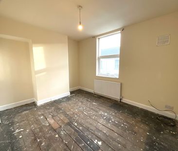 45 Nelson Street, YO12 7SZ, Scarborough - Photo 5