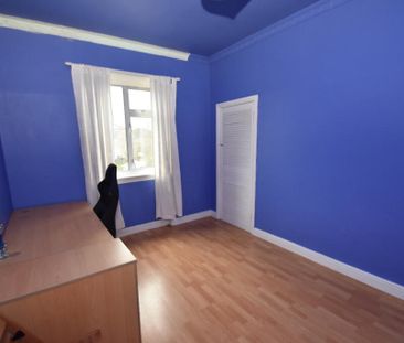 3 Bed Flat, Gladsmuir Road, G52 - Photo 6