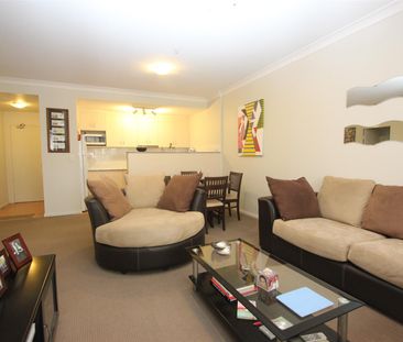 95/6 Poplar Street, Surry Hills NSW 2010 - Apartment For Rent | Domain - Photo 1