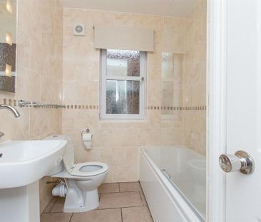 1 bedroom private hall to rent - Photo 6