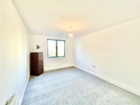 Worsdell Drive, Gateshead, NE8 - Photo 3