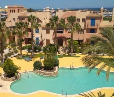 Alquiler de ático en Calle de las Washingtonias, 130 - Foto 4