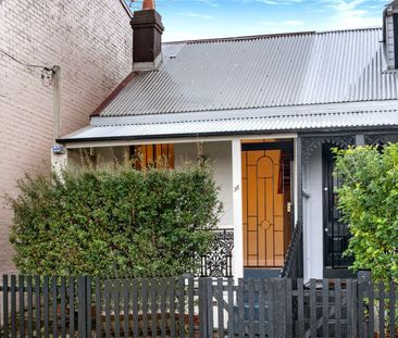 Delightful one-bedroom semi - Photo 6