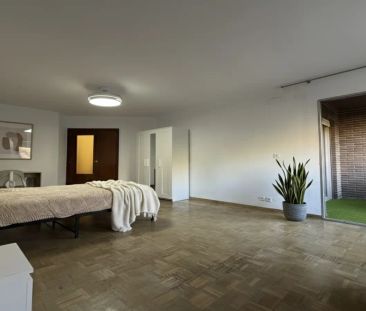 Room in a shared 5-bedroom apartment for rent in Aiora, professionals only - Photo 6
