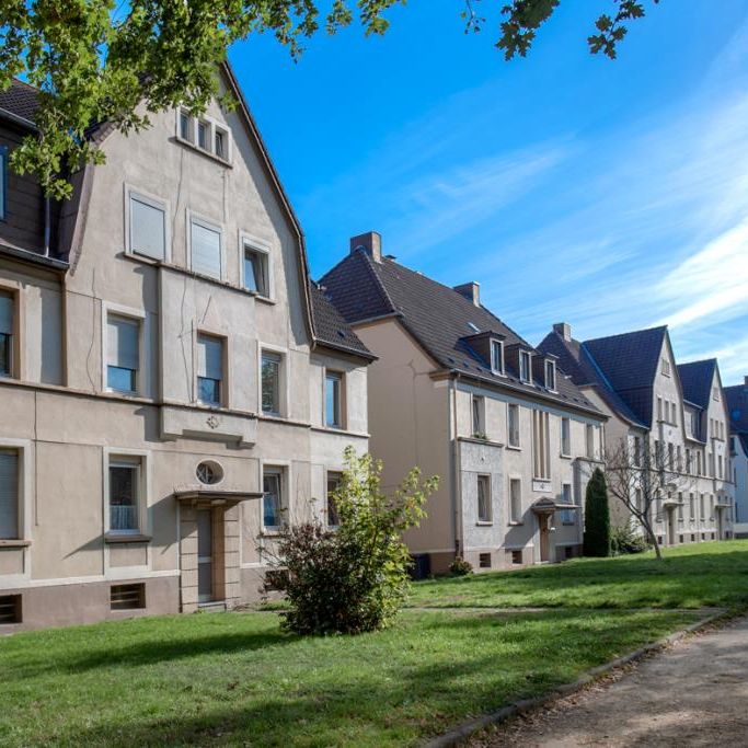 Charmante 3-Zimmer-Etagenwohnung in Recklinghausen  74,83 m² auf der 1. Etage rechts - Photo 1