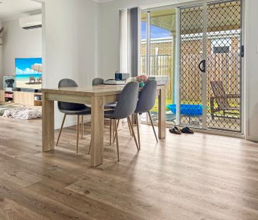 31 Waterside Way, - Photo 6