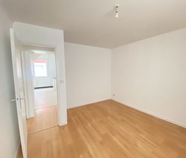 4587 - Location Appartement - 3 pièces - 54 m² - Arras (62) - Beffroi - Photo 4