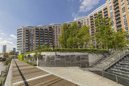 Fairmont Avenue, Canary Wharf, E14 - Photo 2