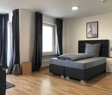 Schick möblierte 1,5 - Zimmer-Wohnung in Pasing - Photo 1