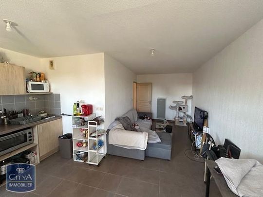 Location Appartement 2 pièces 51m² LA SEYNE SUR MER 83500 - Photo 1