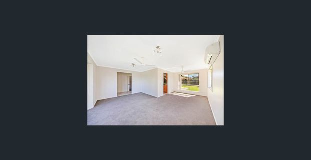 Modern Family Living in a Quiet, Leafy Street - Photo 1