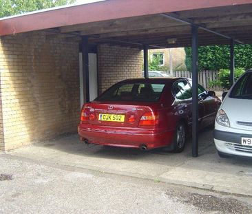1 bedroom flat to rent - Photo 2