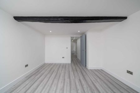 Bank Street - Photo 4