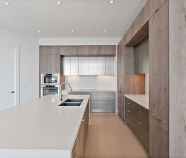 For Lease - 1 Edgewater Drive Unit# SPH #07, Toronto, Ontario - Photo 5