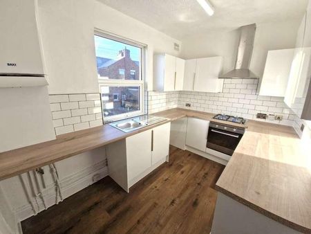 Leamington Road, Blackpool, FY1 - Photo 3