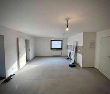 Ab sofort Nachmieter gesucht 3- Zimmer Wohnung (kernsaniert) - Photo 1