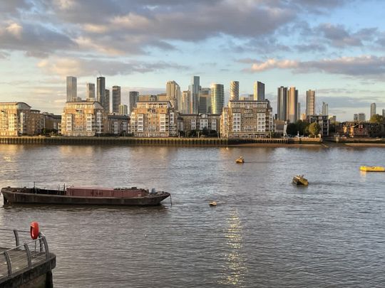 Wood Wharf London SE10 - Photo 1