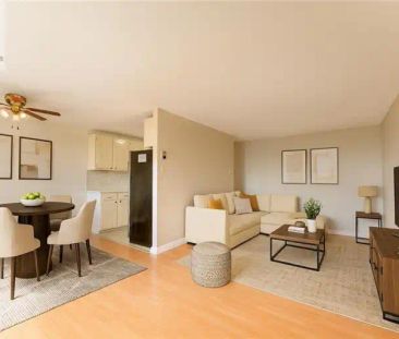 30 AVALON Place Unit# 211 | 30 AVALON Place Unit# 211, Kitchener - Photo 1