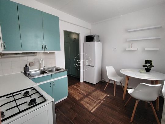 Kiadó jó állapotú panel lakás - Szeged - Fotó 1