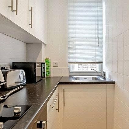 1 bedroom flat to rent - Photo 3