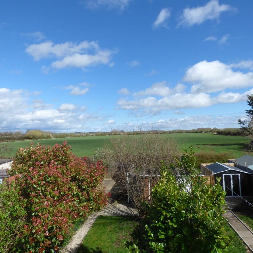 Rumer Close, Long Marston, Stratford-upon-Avon - Photo 1