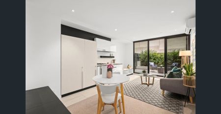 Contemporary Ground Floor Living with a Private Courtyard - Photo 3